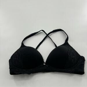 Victoria’s Secret Black No Wire Lace Bra